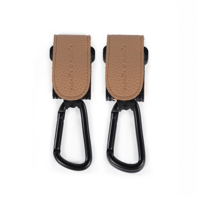Set of 2 Stroller Hooks - Pasito a Pasito Icon Caramel