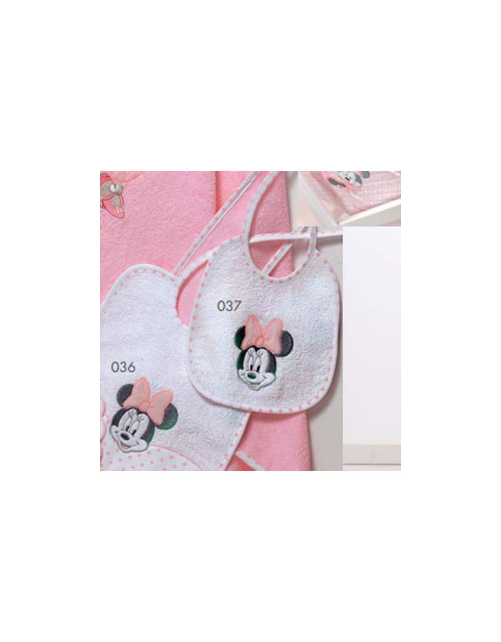 Disney Minnie Bib